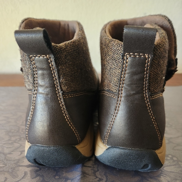 Eastland Ankle Boot - Picture 7 of 9